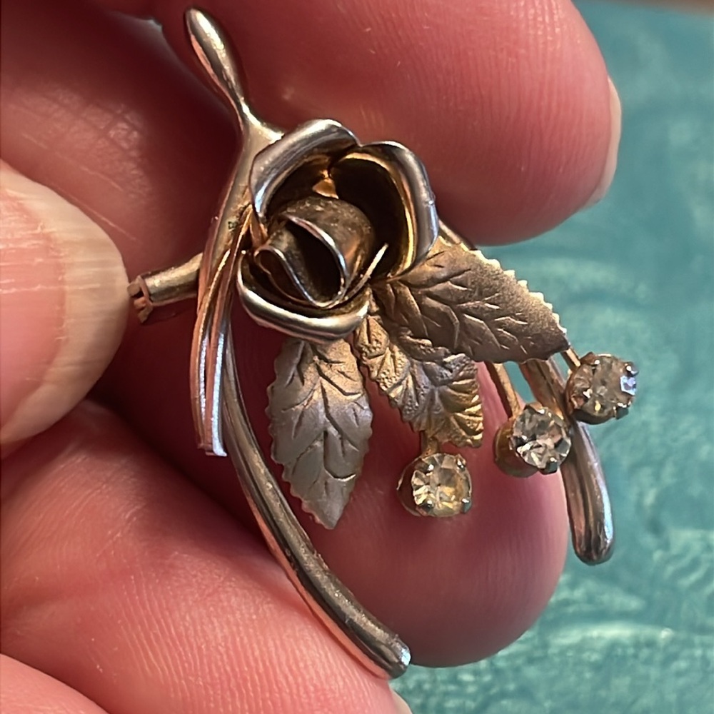 Vintage Rose and Wishbone Silver Brooch